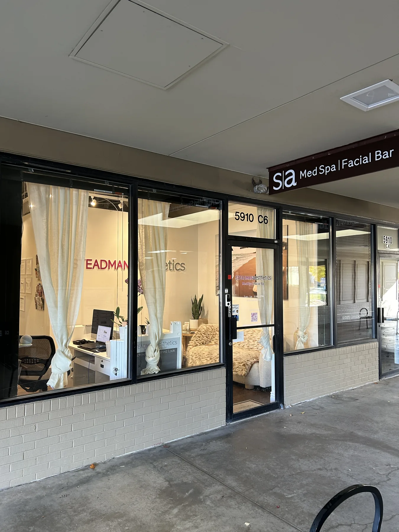 Entrance to Steadman Aesthetics